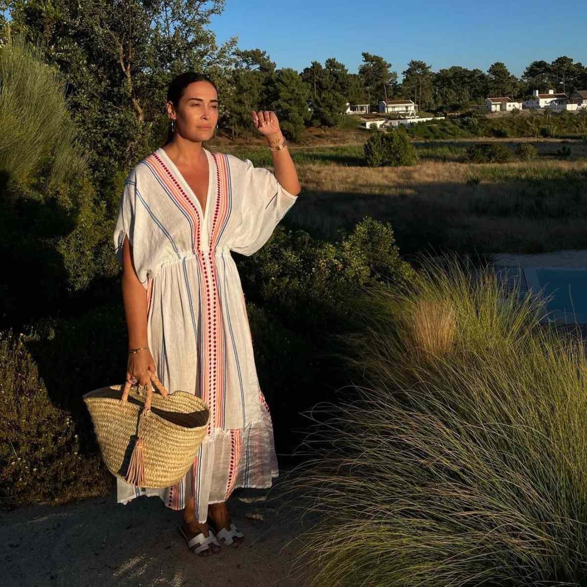 Vicky Martín Berrocal con un caftán, en Portugal