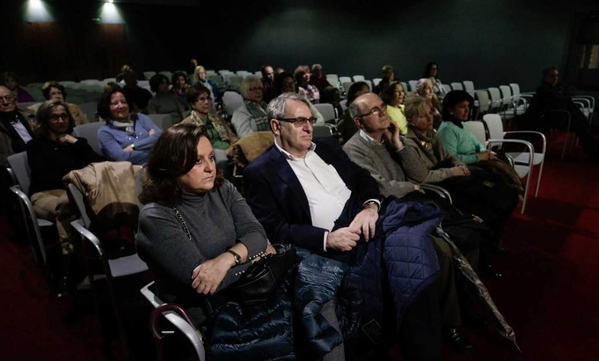 Público, en la proyección de ayer; en primer término, Ramón García Cañal.