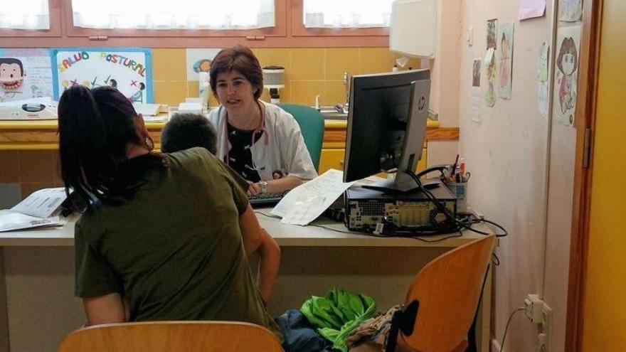 Médicos de Zaragoza piden más refuerzo en la atención primaria ante la vuelta al cole