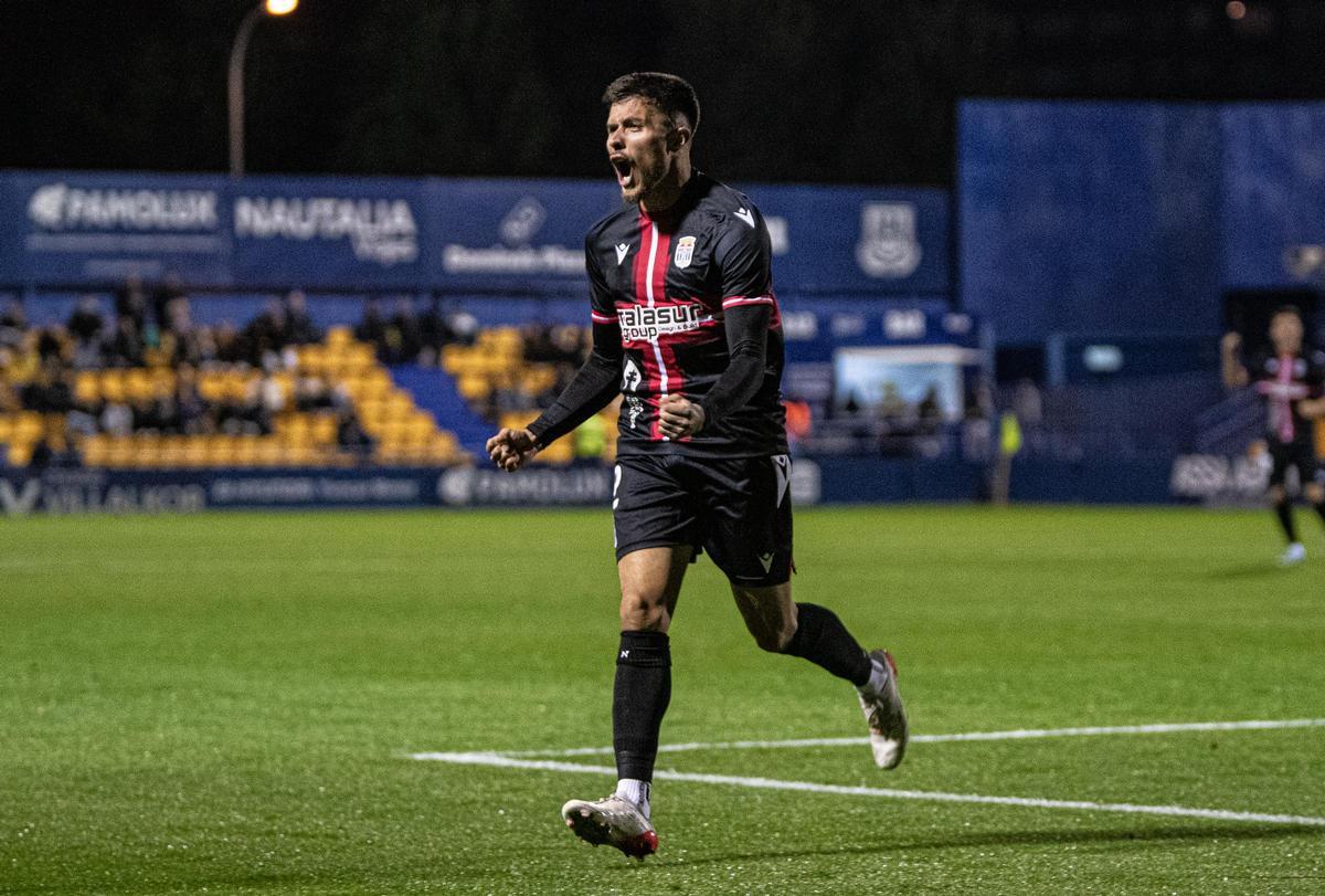 Juanjo Narváez, celebrando su primer gol con la camiseta del FC Cartagena