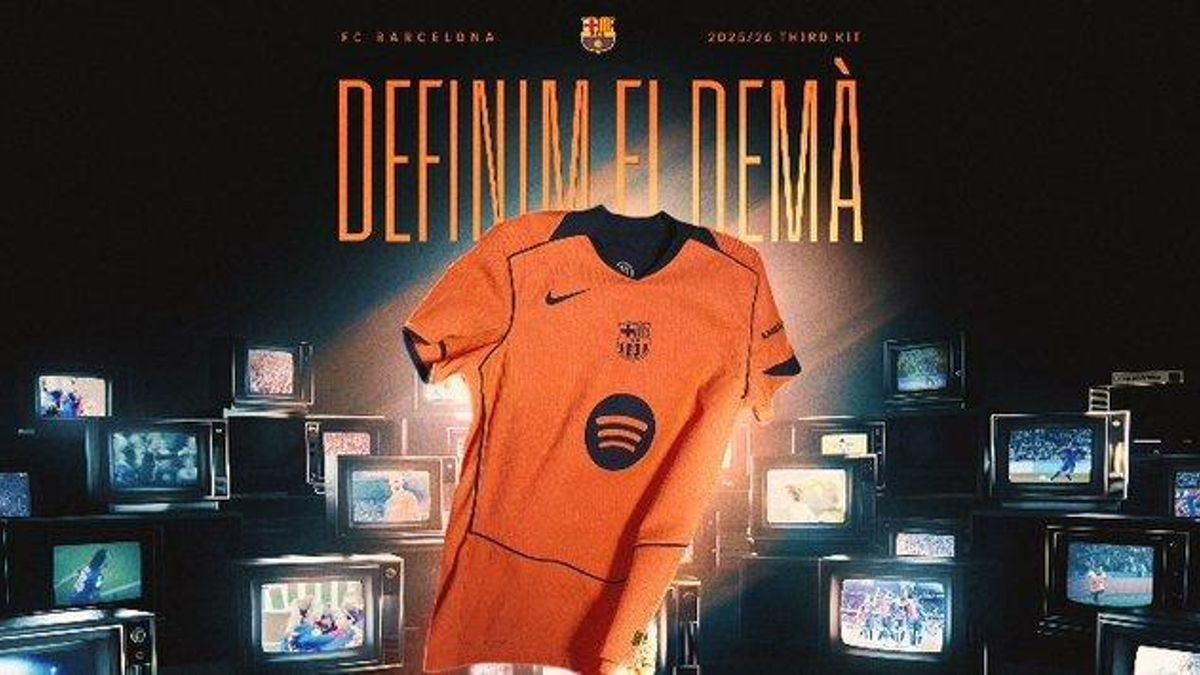 El Barça presenta su tercera equipación con la que homenajea el sextete de Guardiola