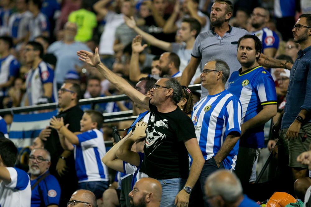 El Hércules genera dudas en su puesta de largo en el Rico Pérez al verse superado por el Villarreal B