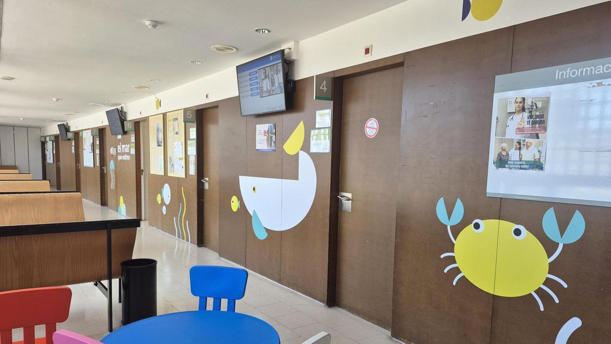 Imatges de les sales d'espera i consultoris de Calella, Blanes, Lloret, Tossa, Palafolls i Malgrat