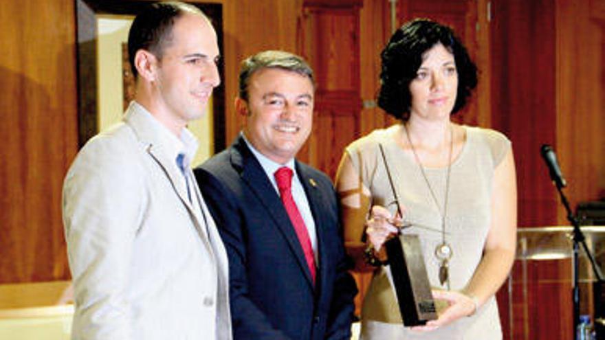 Chulvi da el premio de Solidaritat.