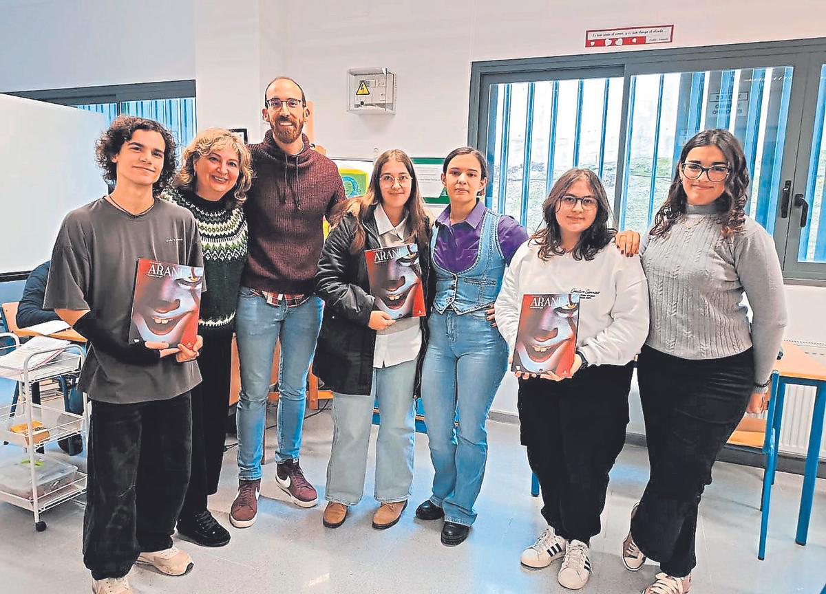 'Aranea', publicación impulsada por la comunidad educativa del IES Emilio Canalejo Olmeda.