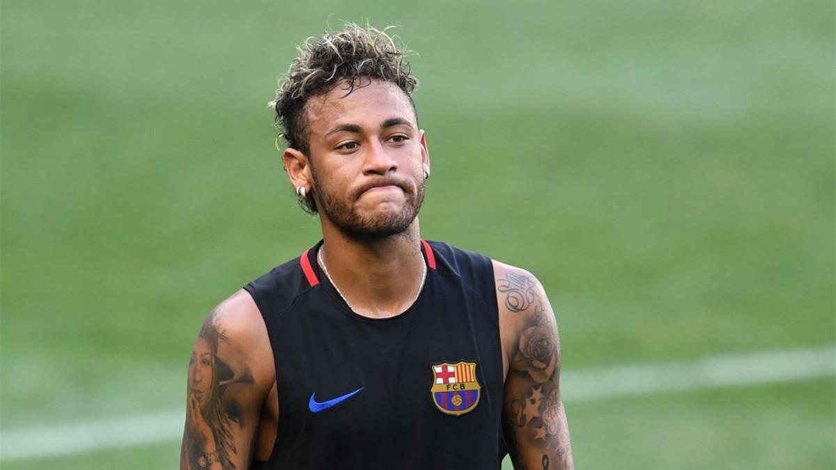 Neymar es el centro del mercado futbolístico de este verano