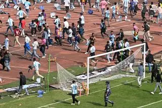 Homenaje a Lionel Messi en la India se sale de control y el jugador abandona el estadio por seguridad