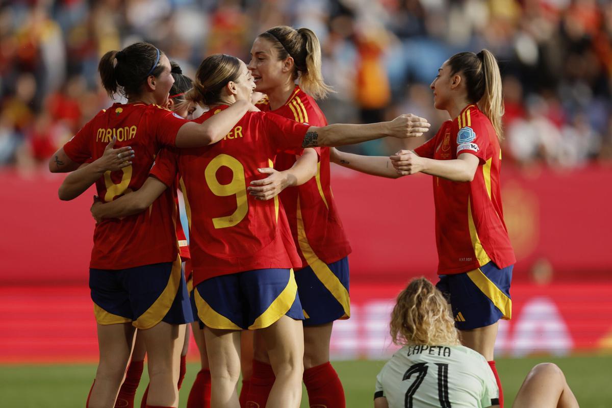 España se coloca líder de su grupo de Nations League