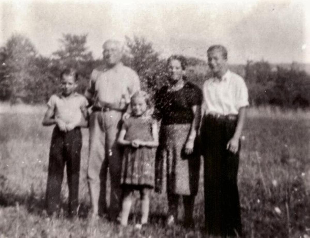 La familia Quesada en Francia, antes de la deportación a Mauthausen.