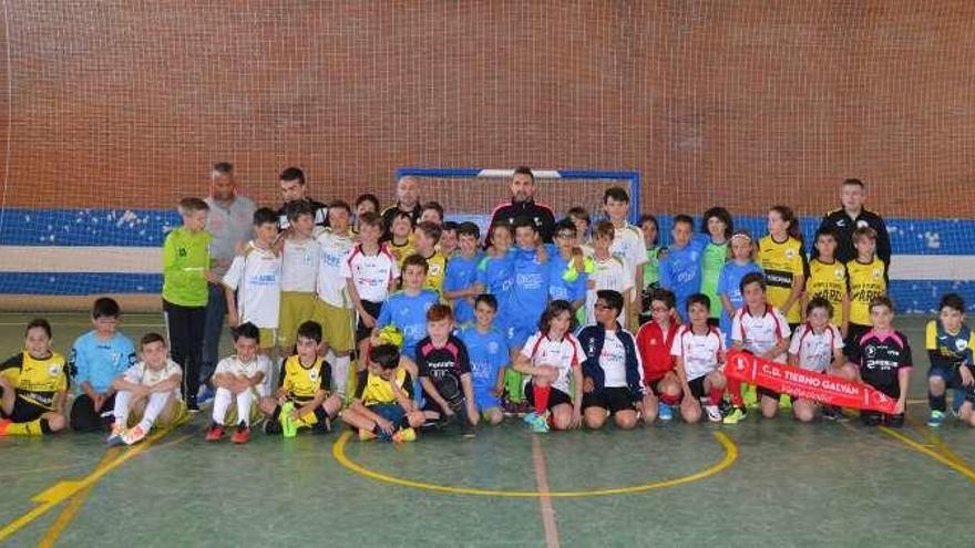 Foto de familia del torneo celebrado en Los Salados.