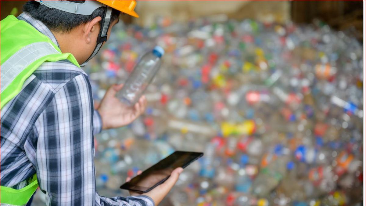Recytrans facilita la gestión de residuos de las empresas.