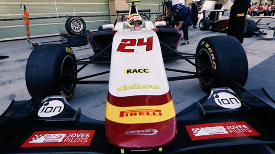 Álex Palou, ganador de la segunda carrera de la GP3 en Yas Marina.