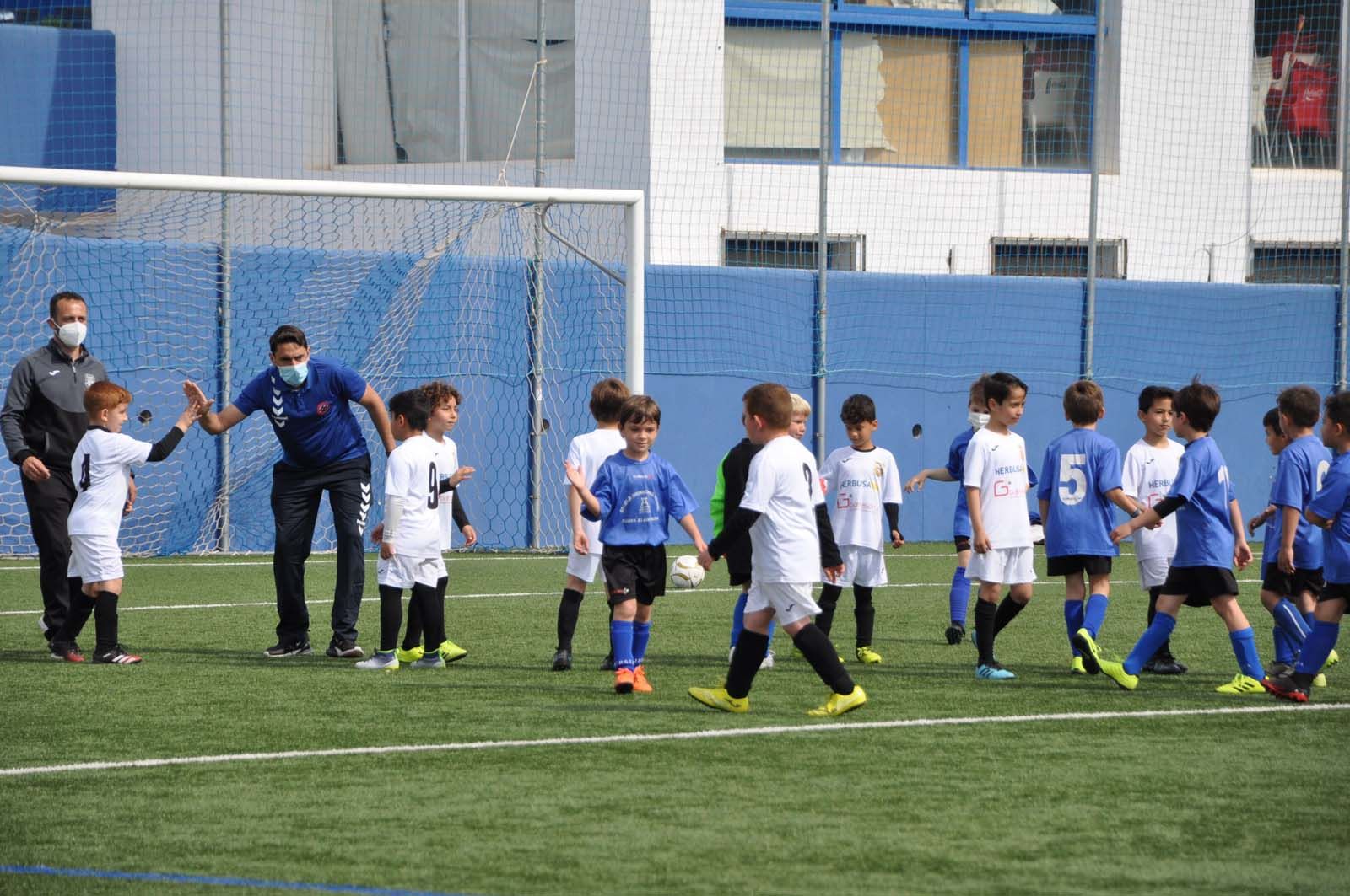 El fútbol base vuelve a sonreír