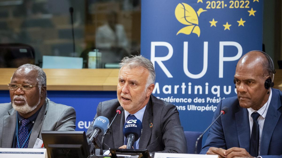 El presidente de Canarias, Ángel Víctor Torres, asiste a la reunión que celebran en Bruselas las Regiones Ultraperiféricas de Francia, Portugal y España.