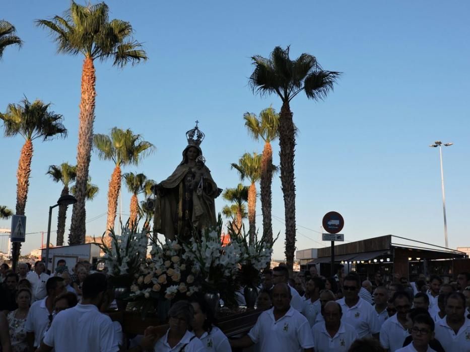 En Águilas, devoción sin limites a la Virgen del Carmen