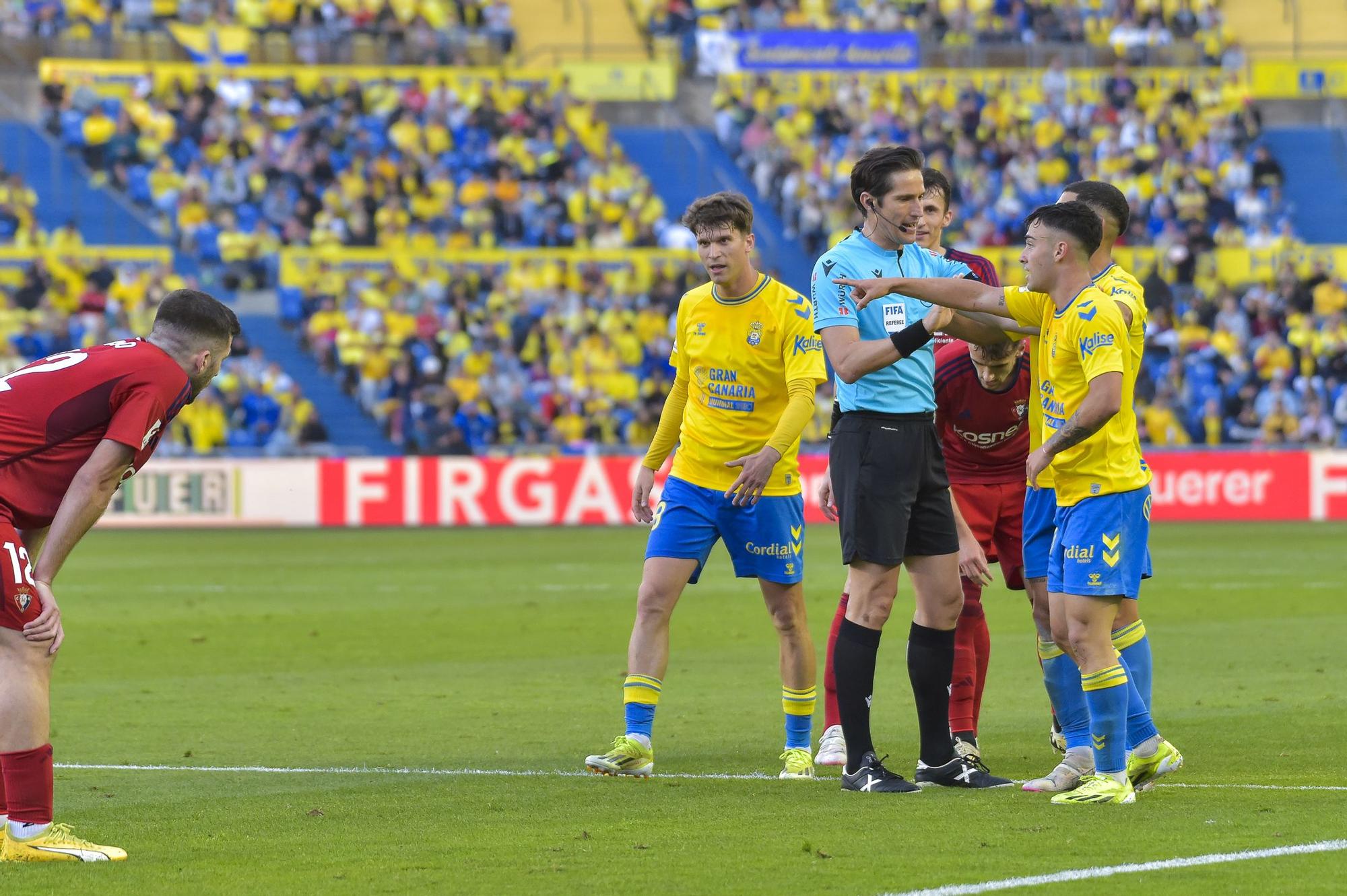 El partido UD Las Palmas-CA Osasuna, en imágenes