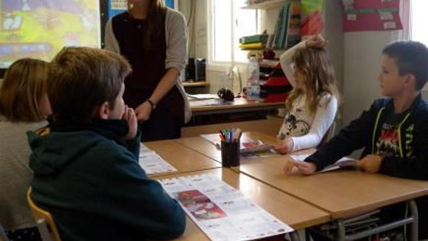 Sessió del programa «Sigues tu» de Dipsalut, a l&#039;escola Gonçal Comellas d&#039;Avinyonet de Puigventós.