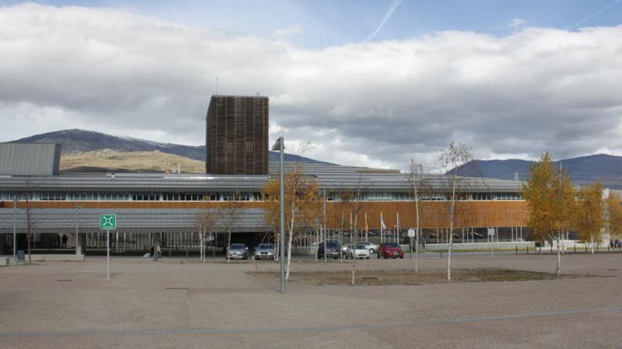 L&#039;accés principal de l&#039;Hospital de Cerdanya