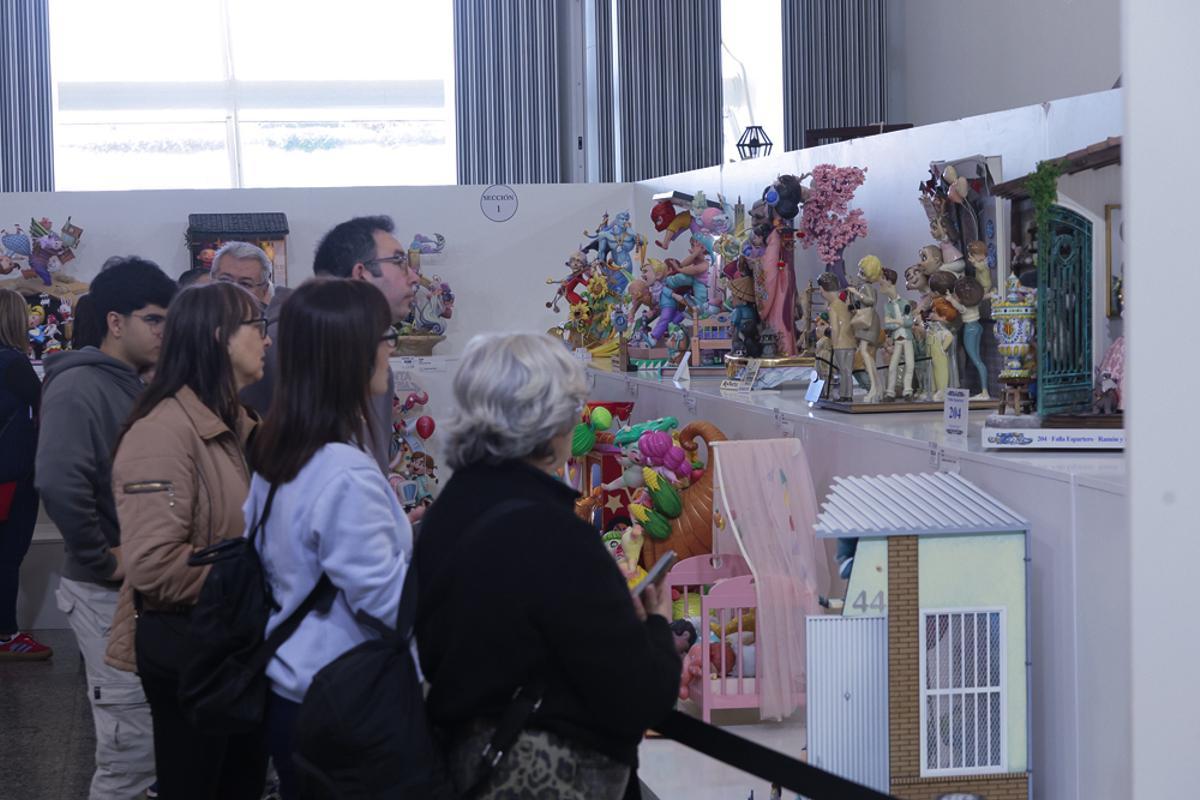 Primera jornada en la Exposición del Ninot de las Fallas de València 2026