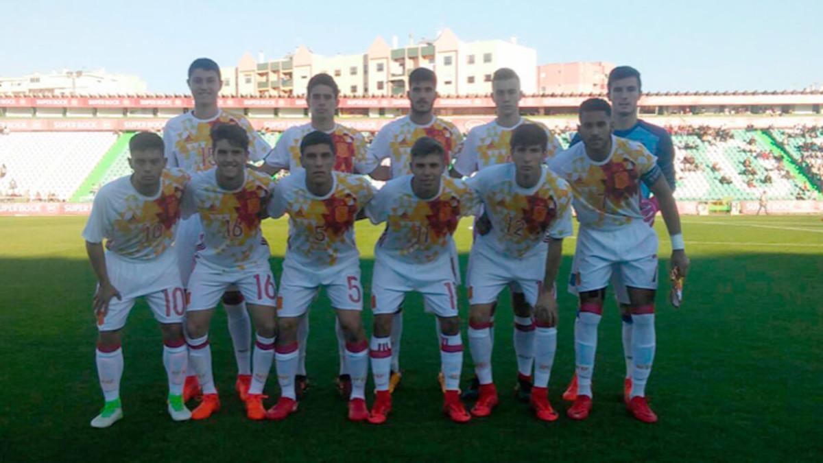 Este fue el once inicial de la selección española