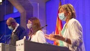 Alba Vergés, durante la comparecencia que ha ofrecido junto a Meritxell Budó y Miquel Buch.