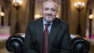 Alejandro Fernández: "Sánchez fomenta la xenofòbia amb la regularització d’immigrants"