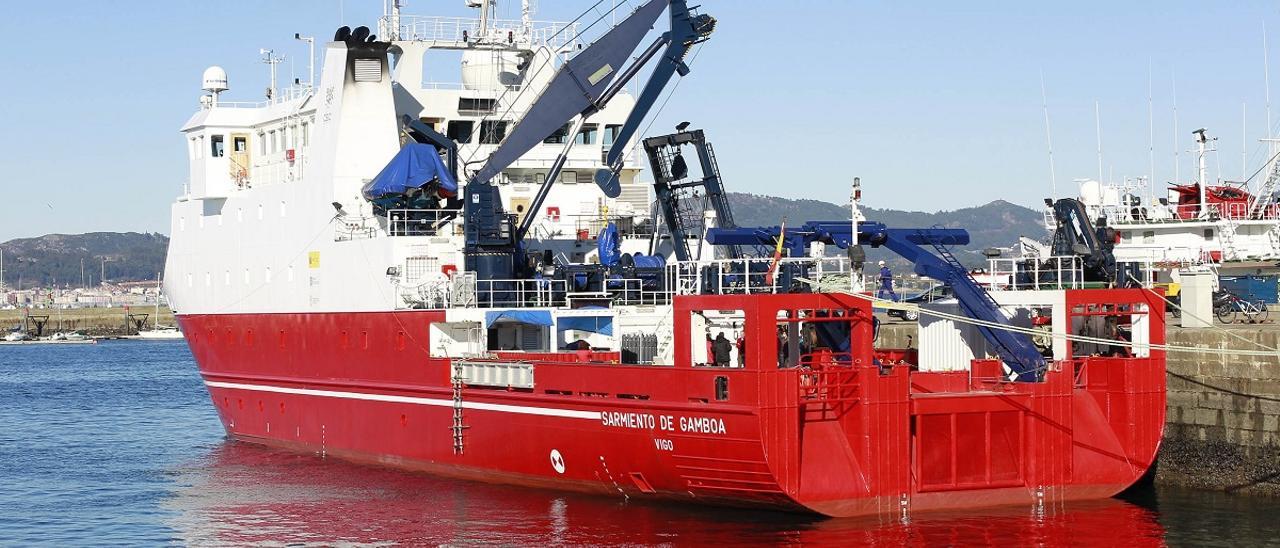 El buque oceanográfico Sarmiento de Gamboa en Vigo.