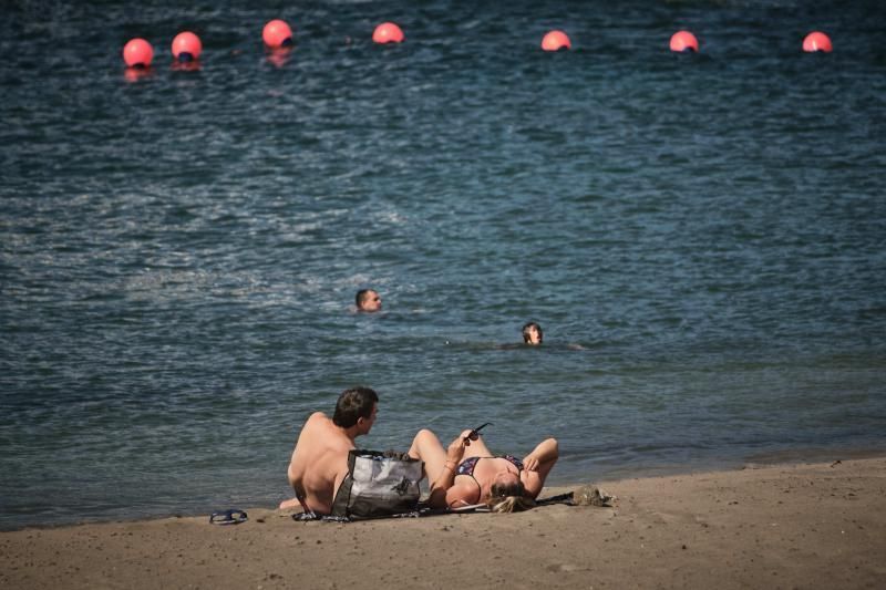 Playa y piscina de Bajamar