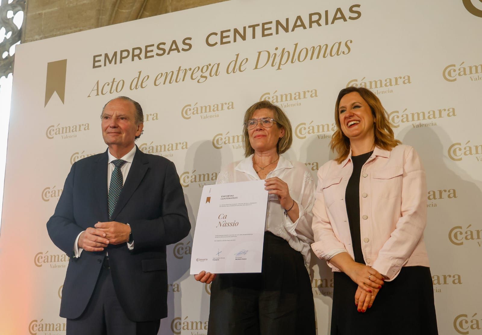Cámara Valencia homenaje a 26 empresas por su trayectoria centenaria