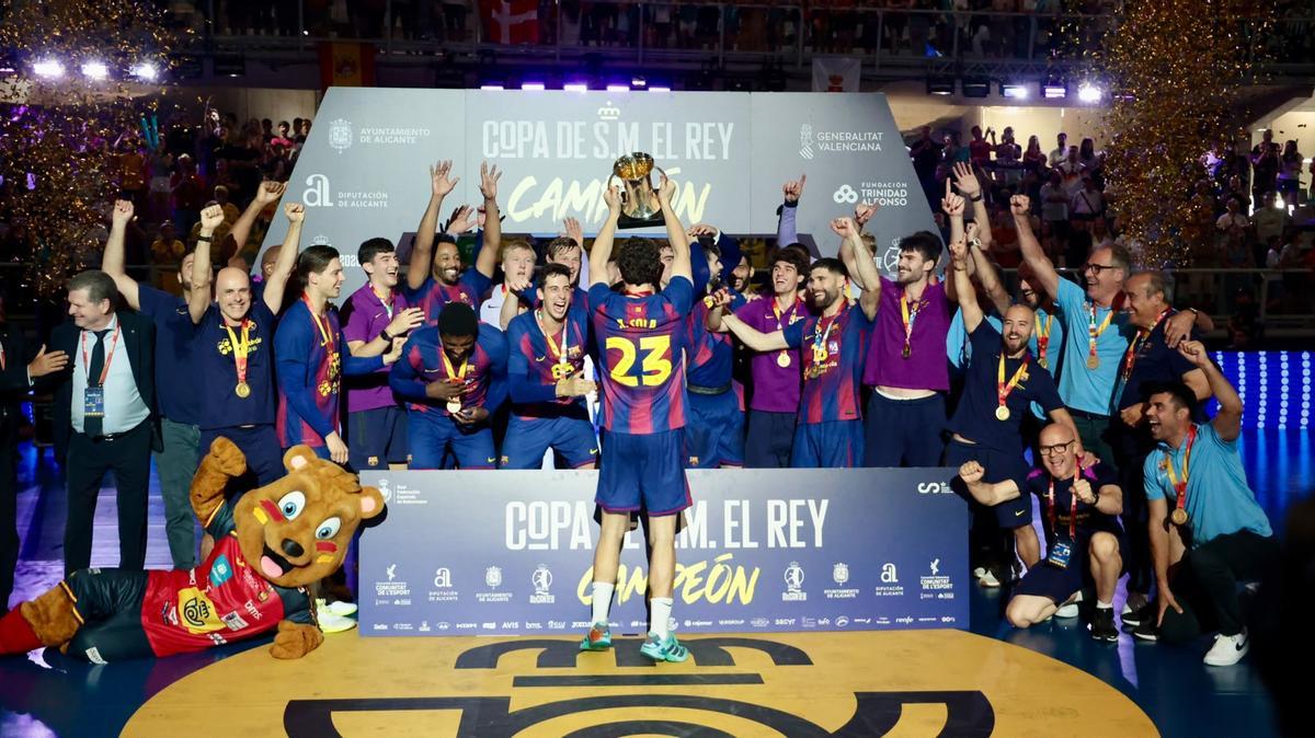 Estas son las imágenes de la final de la Copa del Rey de Balonmano en Alicante