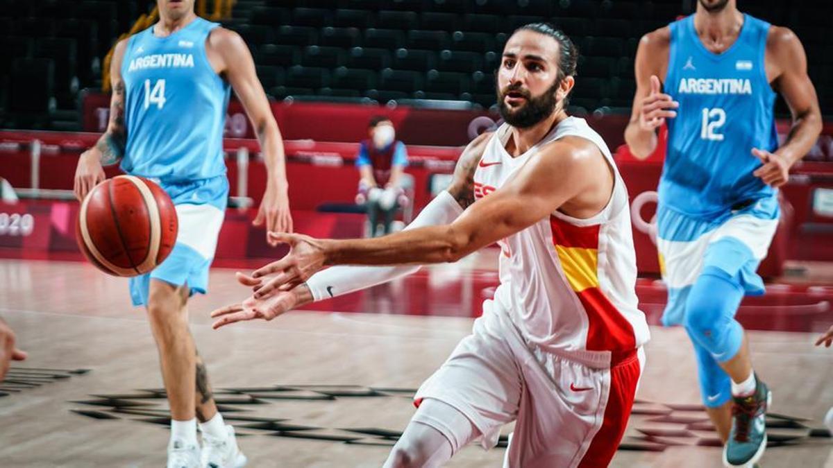 Ricky Rubio en un partido con la selección.