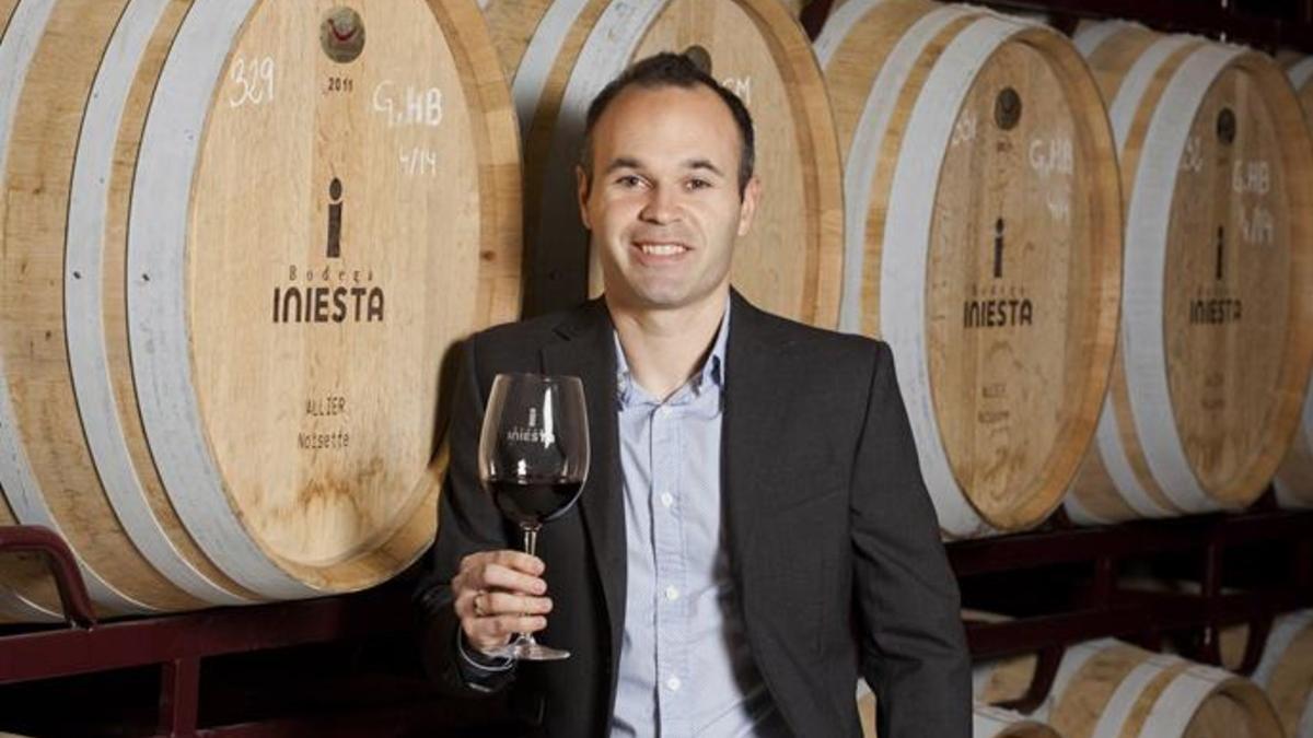 Andrés Iniesta, en su bodega