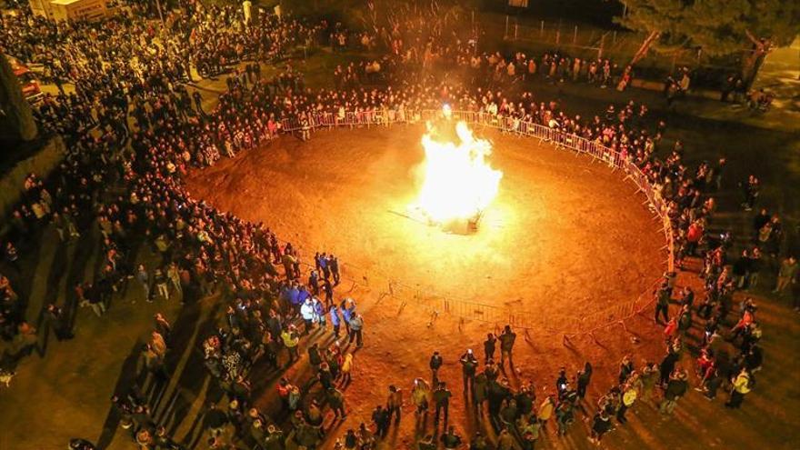 La Margen Derecha celebra sus Candelas y la Muestra de Coreografía