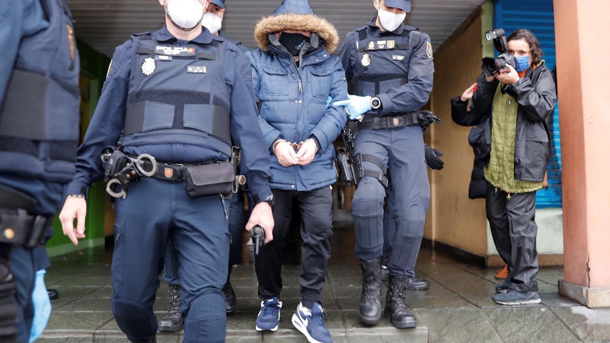 Macroperación policial antidroga en Travesía de Vigo