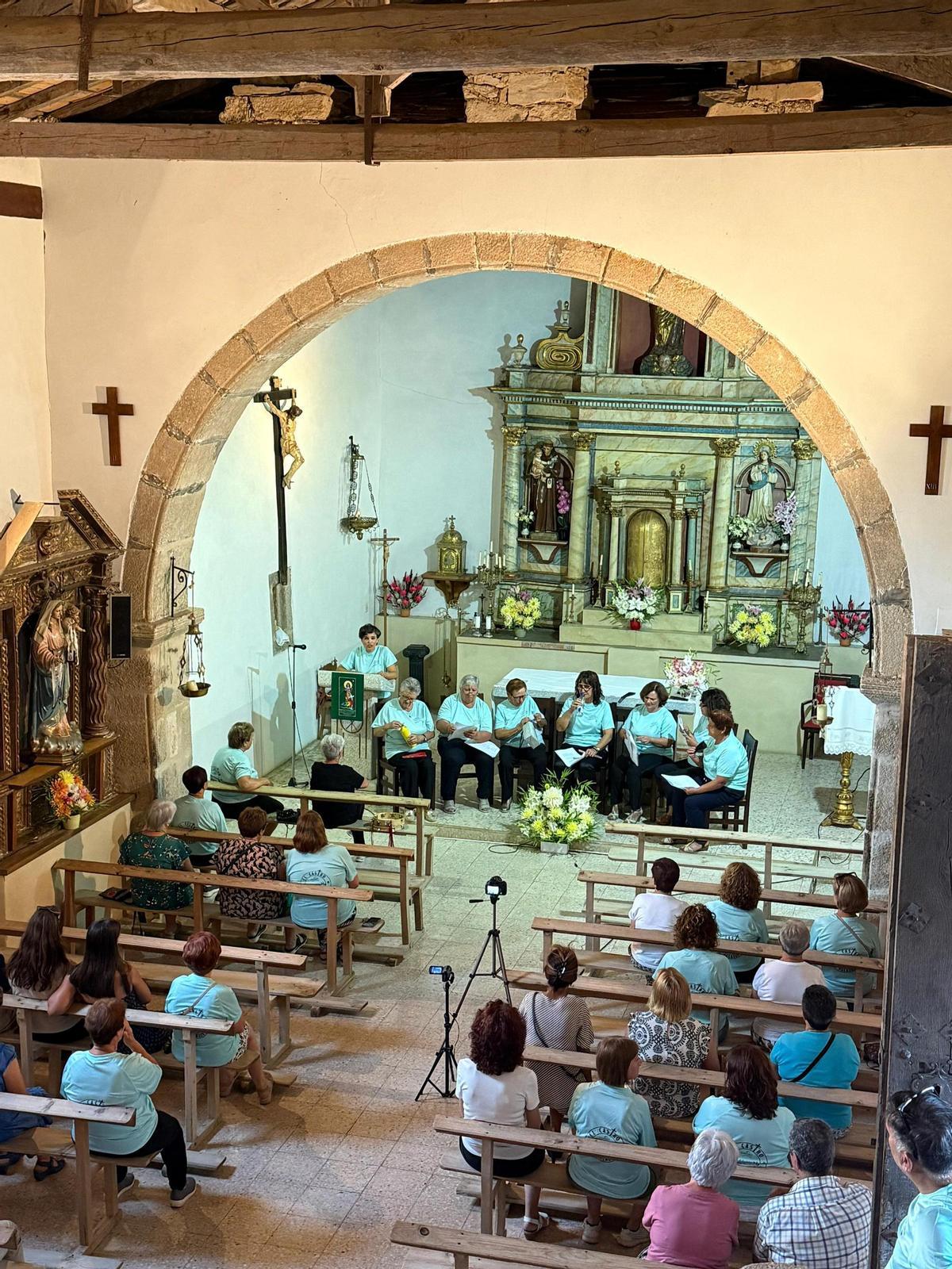 GALERÍA | Así disfrutan del verano cultural en Palazuelo de las Cuevas