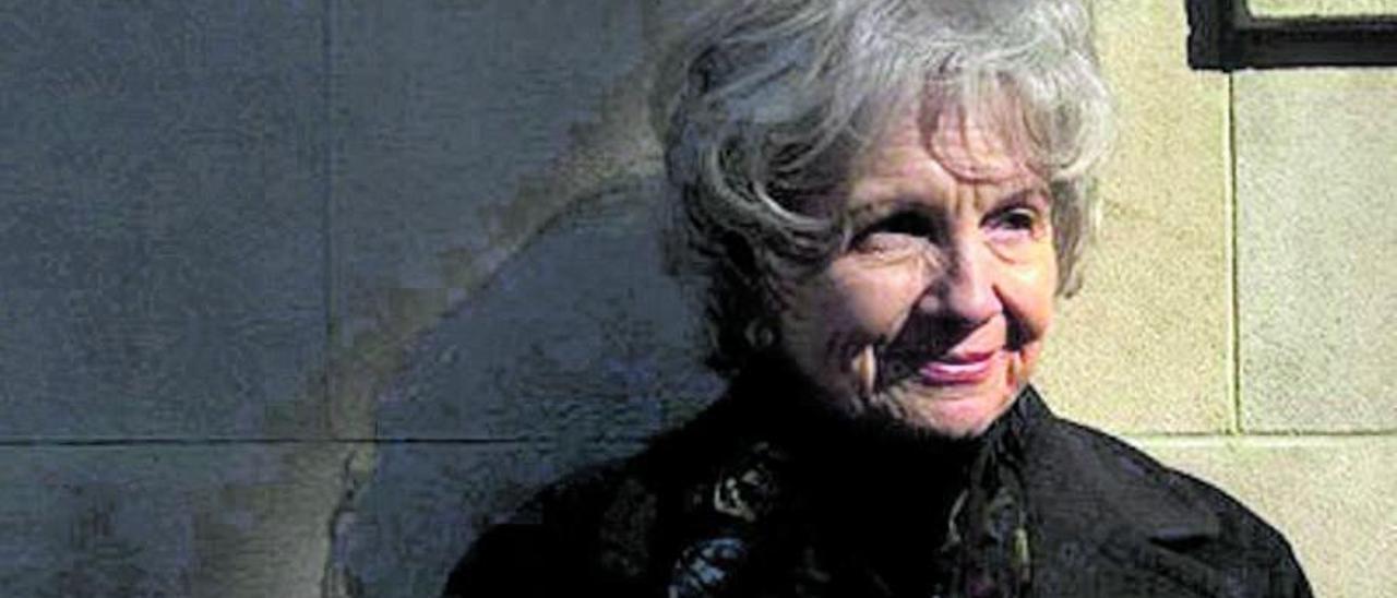 Los primeros cuentos que llevaron al Nobel a Alice Munro