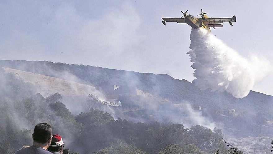 L&#039;abandonament de la muntanya i la sequera creen un polvorí