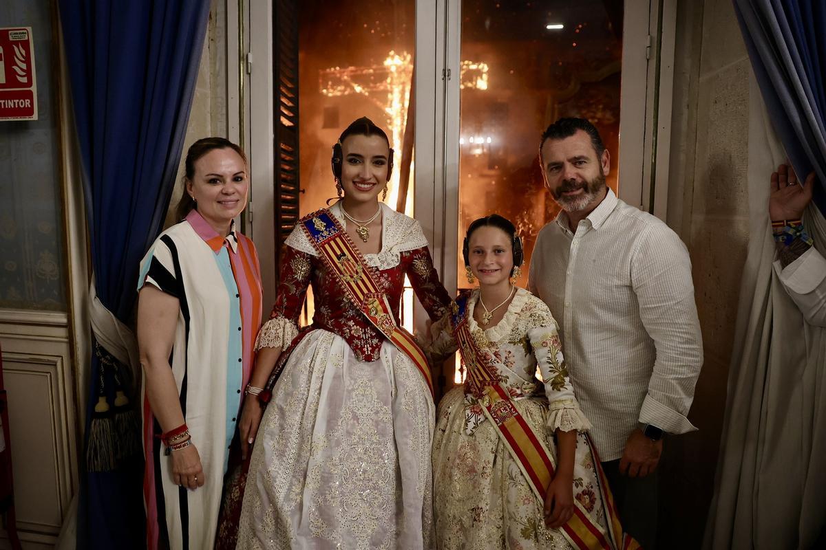 Carmen y Marta se despiden de Alicante con la ceremonia del fuego