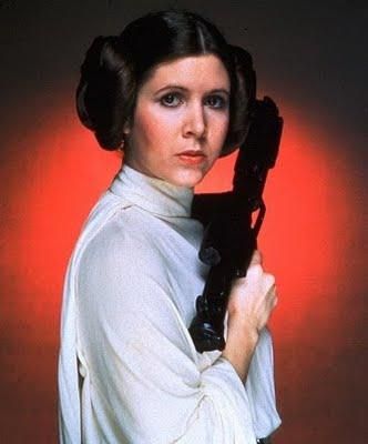 La actriz estadounidense Carrie Fisher, conocida por su papel de la princesa Leia en "Star Wars", falleció hoy a los 60 años.