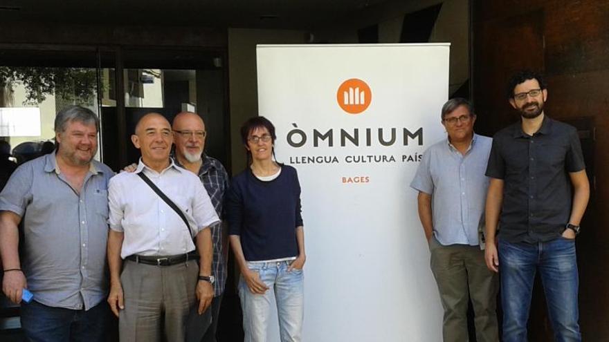 Òmnium Bages-Moianès cita els seus 2.000 nous socis en una trobada a Manresa