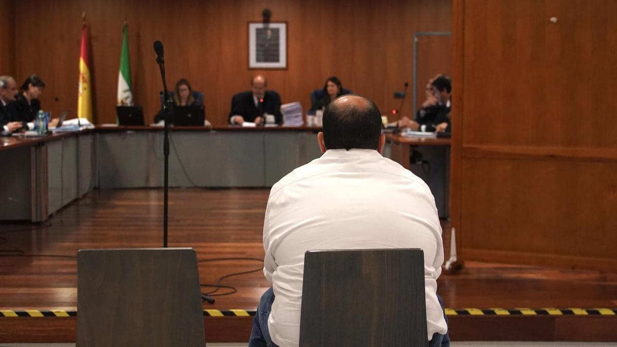 La Audiencia de Málaga condena a 52 años de prisión al padre Fran por abusar de cuatro mujeres a las que sedaba y grababa