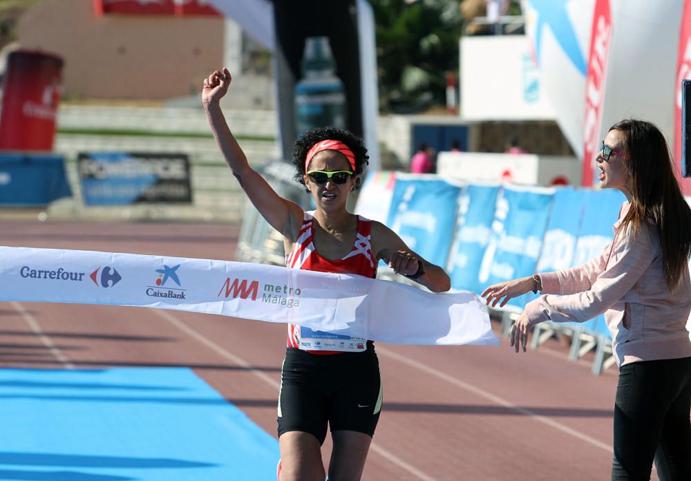 El Mouaziz, del Club Nerja de Atletismo ha vuelto a imponerse en la prueba, que ha alcanzado una participación récord con 7.500 corredores