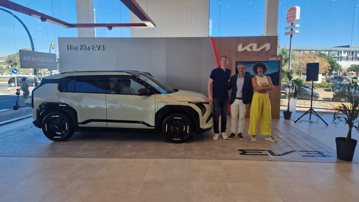 Presentacion EV3, KIA Ruedatur