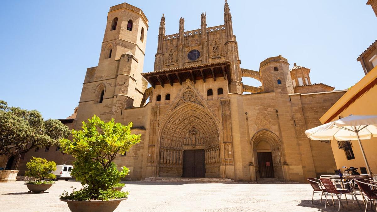 Unos cuantos (bellos) motivos para visitar la ciudad de Huesca