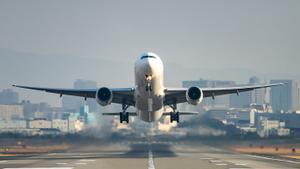 Los aviones generan fuertes emisiones de efecto invernadero
