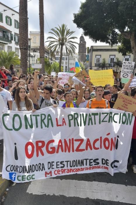 Manifestación de estudiantes contra la LOMCE