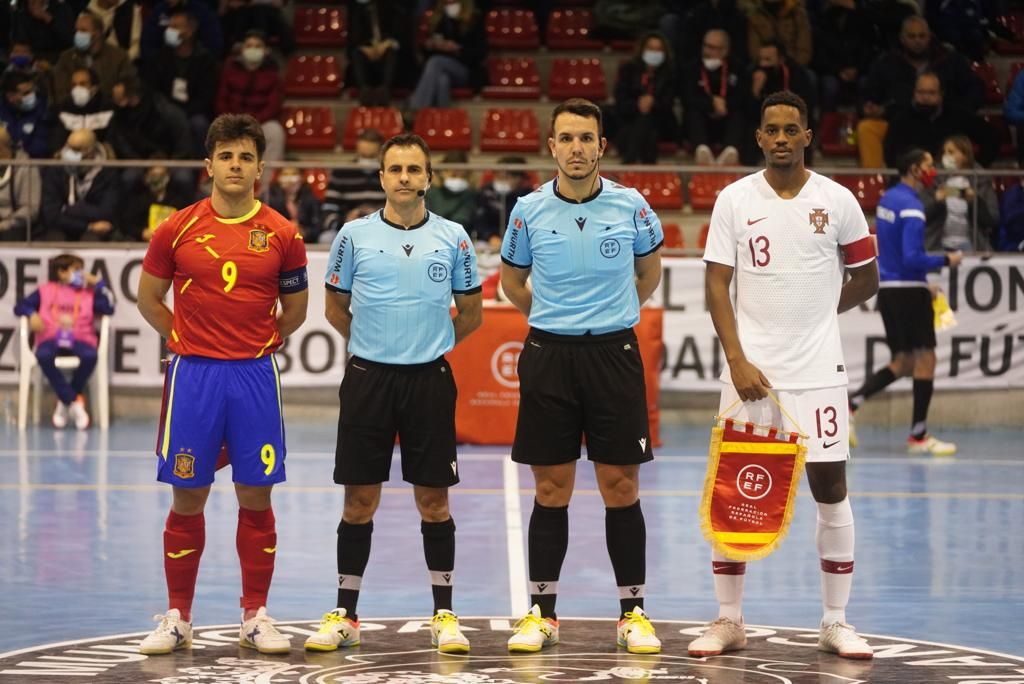 Las imágenes del España-Portugal de Futbol Sala Sub-19 en Pozoblanco