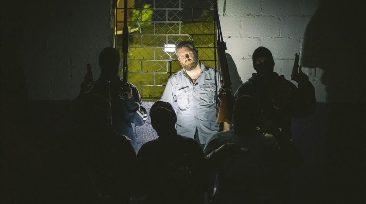 TELE DAVID BERIAIN CLANDESTINO