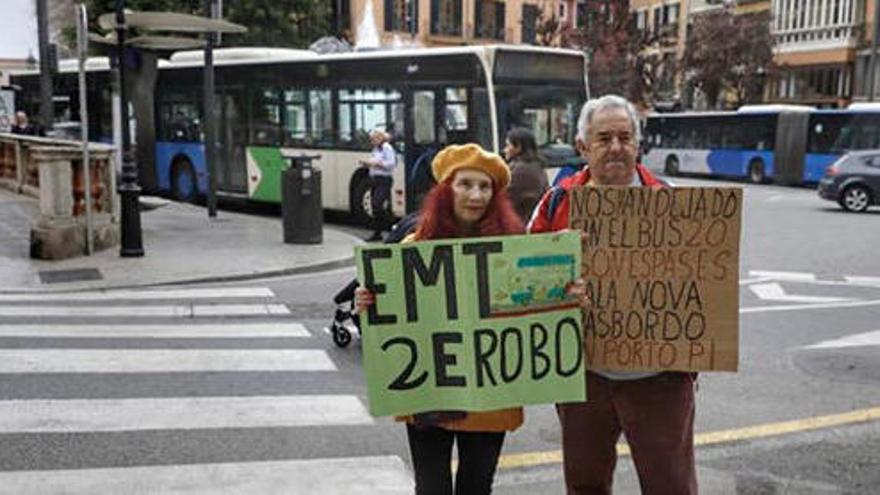 Protest gegen neue Busfahrpläne in Palma de Mallorca fällt ins Wasser