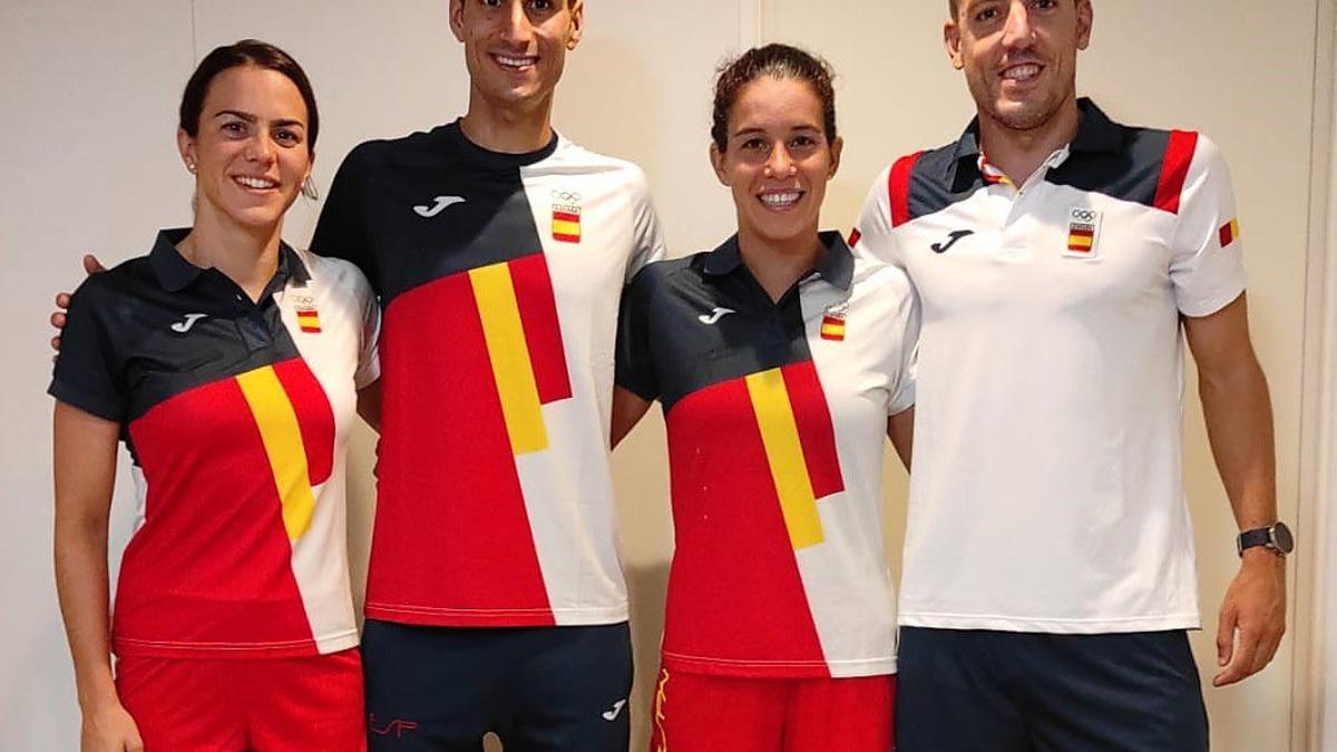 Ana Godoy, Fernando Alarza, Miriam Casillas y Mario Mola, el relevo mixto español de triatlón.